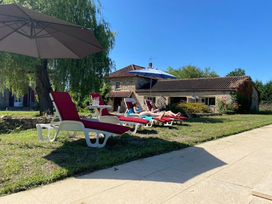 Vakantiehuis La Poire, Op Landgoed Aan De Dordogne Prudhomat Buitenkant foto